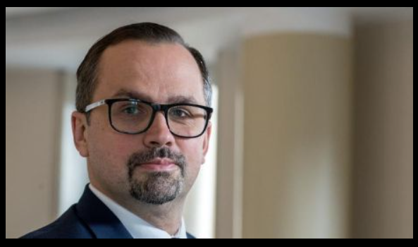 _DiabelStockton's tweet photo. 28 września 2023 r. gdy do wyborów pozostało niespełna trzy tygodnie, @mhorala otworzył dwugodzinny event rządowej spółki CPK z udziałem Andrzeja Dudy. Polacy z własnych kieszeni, wydali na to 615 tys. zł.

PRZYPOMINAM, NIC KURWA NIE WYBUDOWANO! https://t.co/ibEEE77JXS