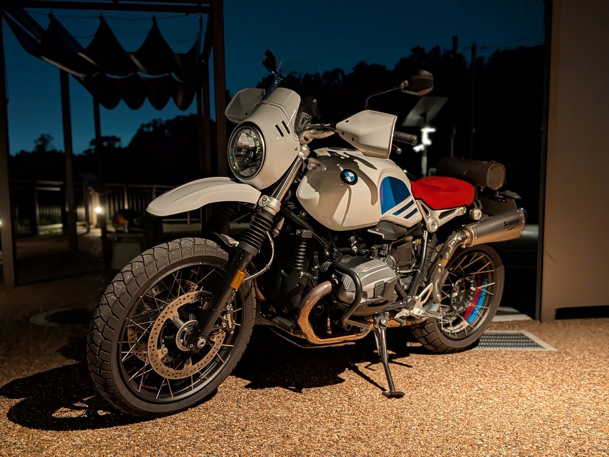 tyuros_E46's tweet photo. RnineT urban G/S

イケオジになるべく道を改めました https://t.co/wBOut4T2DN
