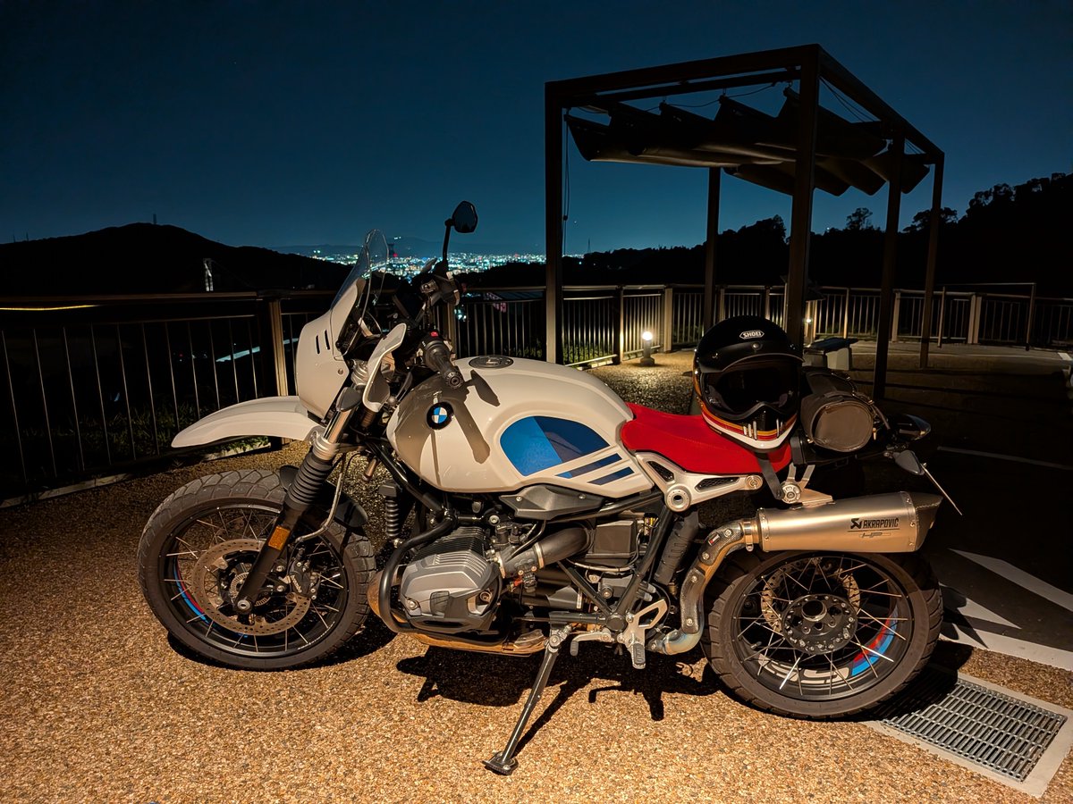 tyuros_E46's tweet photo. RnineT urban G/S

イケオジになるべく道を改めました https://t.co/wBOut4T2DN