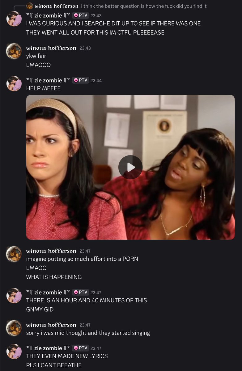 na1ls4breakfast's tweet photo. I FOUND A GLEE PORNO 😭😭😭😭 https://t.co/0XymSlbTZg