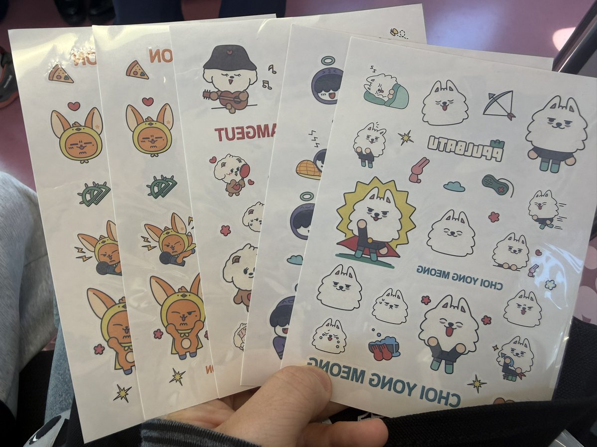 TH_cute2_0205's tweet photo. txt プルバトゥ 転写シート GiGO  交換

求 ダゴニャン
譲 ファンチュン ヨンモン バムグッ フムニャリン

自引き出来なかったため交換お願いいたします；꒳；
まとめての方優先
郵送交換または11月韓国ライブでの手渡し交換

#TXT交換 https://t.co/wpBWj1wxYk