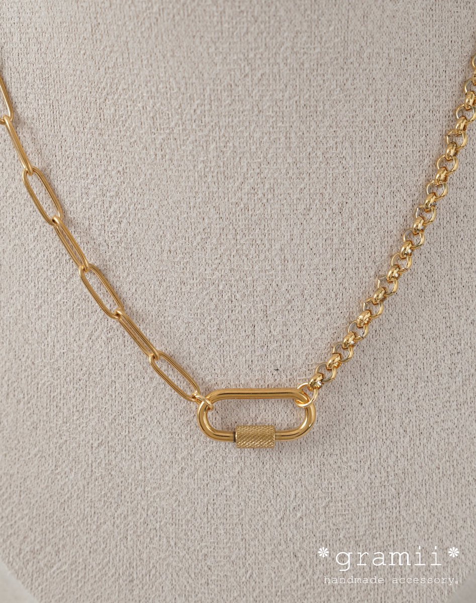 gramii_mf's tweet photo. なにわ男子 高橋恭平さま

雑誌撮影でご着用頂いたネックレス✨

double chain necklace(G)
https://t.co/gzmE8FRp6w

chain necklace(G)
https://t.co/Cc5UxZEOUm

#衣装協力 https://t.co/tCSg1cnDE7