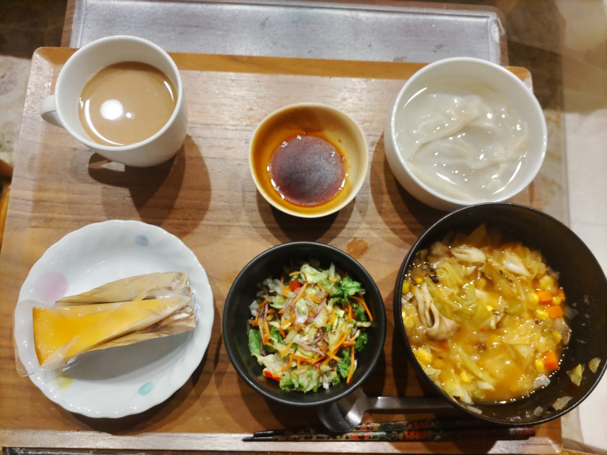 hideyuki201811's tweet photo. 今日の夕食 https://t.co/fWfqYW7mRi