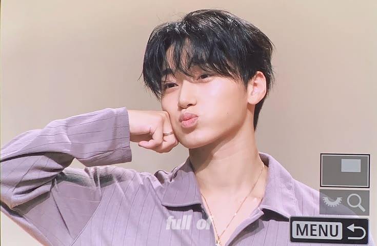 Moxioon's tweet photo. 내 아기 천사 🫳🫳 https://t.co/jkp1nJbPPp