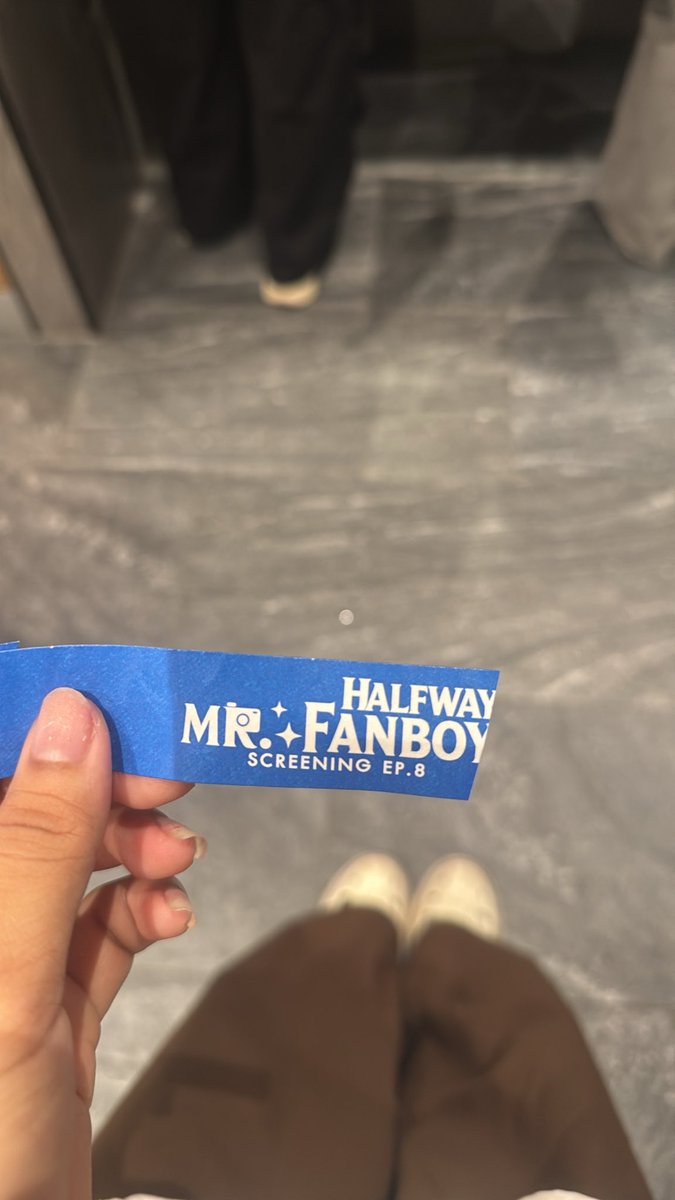 natthawanaun27's tweet photo. ถ่ายรูปกับนันนนน ใจอัญจะหลุดดดด  
ไอ่ต้าววววว @nattanaxx https://t.co/GOuUUI2PXH