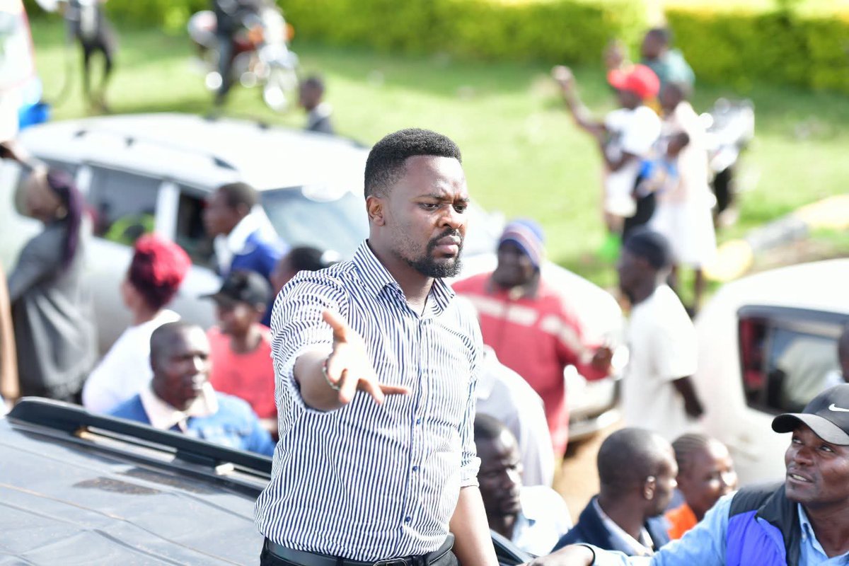 Itspapah's tweet photo. Obed Mwale Mahanga is the guy to watch. Ready to send Chesang home. A keen student of Natembeya and Sifuna’s brand of politics. Huyu atasumbua sana Senate! https://t.co/wn5QyiDBJk