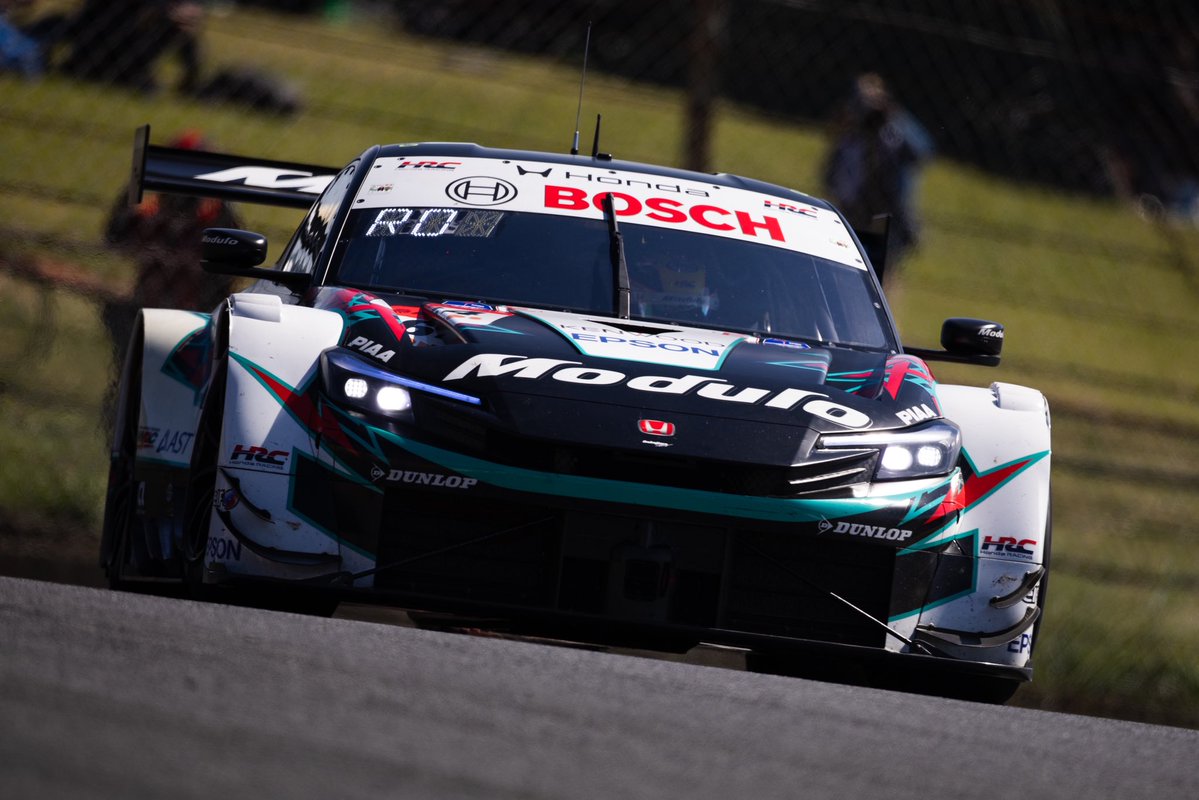 HondaJP_Live's tweet photo. 【速報】#SUPERGT Rd.7
オートポリス 公式予選

64号車Modulo HRC PRELUDE-GTが第6戦SUGOから2戦連続となるポールポジション（P.P）を獲得し、Honda勢が予選1-2🏆
前戦SUGOを制した17号車Astemo HRC PRELUDE-GTが2番手✅ https://t.co/UG9aWtfoHL