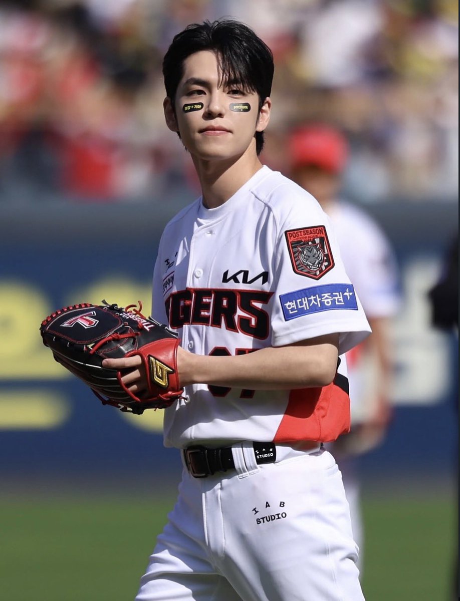 wonpilleob70448's tweet photo. 진짜너무이쁘네 https://t.co/Z6d3mGlu6j