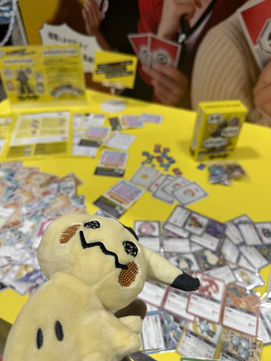 max_monjya_'s tweet photo. ミミッキュ、ロケット団だよ https://t.co/YeSwVq6fQ2