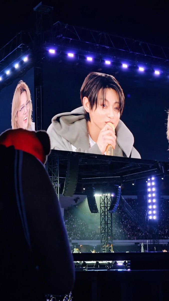 97Jungukk's tweet photo. https://t.co/J9O74nuWRp