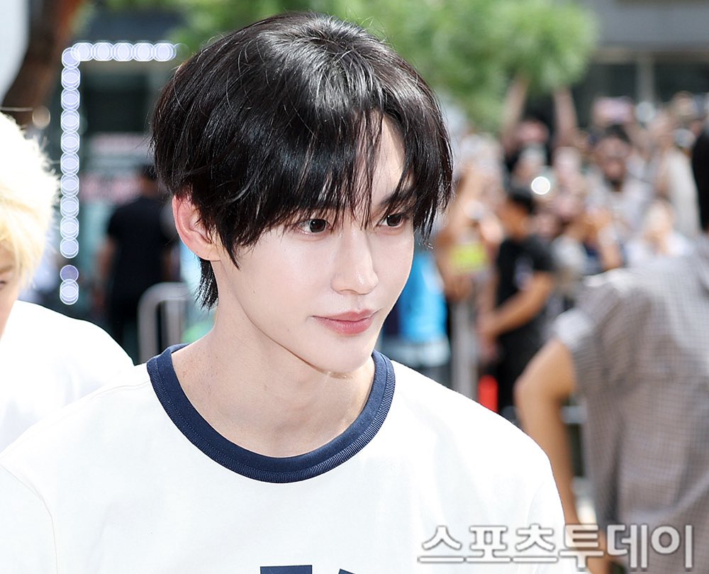 ONLYWONBIN_TH's tweet photo. 📊 261017 Individual Member Boy Group Brand Reputation 
ประจำเดือนตุลาคม 2026

อันดับที่ 34 🔻 — WONBIN (RIIZE) 🎸

แม้อันดับจะลดลง แต่เราจะพยายามให้มากขึ้นเพื่อคุณวอนบินนะคะ 🫶🏻❤️ มาร่วมกันสนับสนุนและสร้าง engagement กันต่อไปนะคะ!

#WONBIN #원빈 #RIIZE #라이즈 https://t.co/vjaGQa50Va