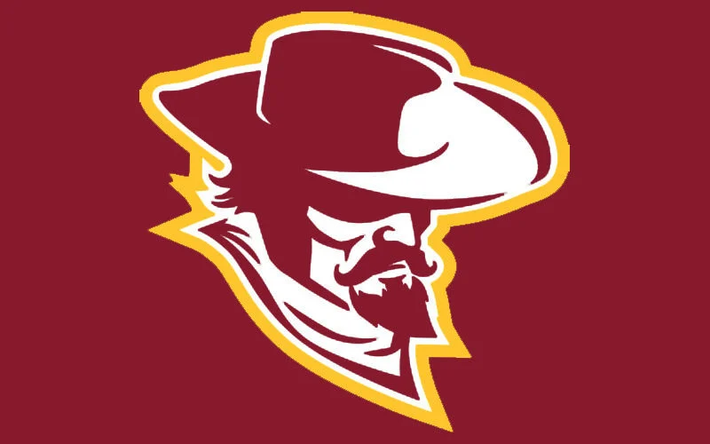ThisIsDINOCOSTA's tweet photo. Laramie HS football hung with Cheyenne East last night and lost by 6 in Cheyenne, 34-28.
The Plainsmen have come a long way & can still finish with a winning record for the first time in 25 years with a win at home next Friday against Kelly Walsh.
#Laramie https://t.co/VCyZ0HsgKr