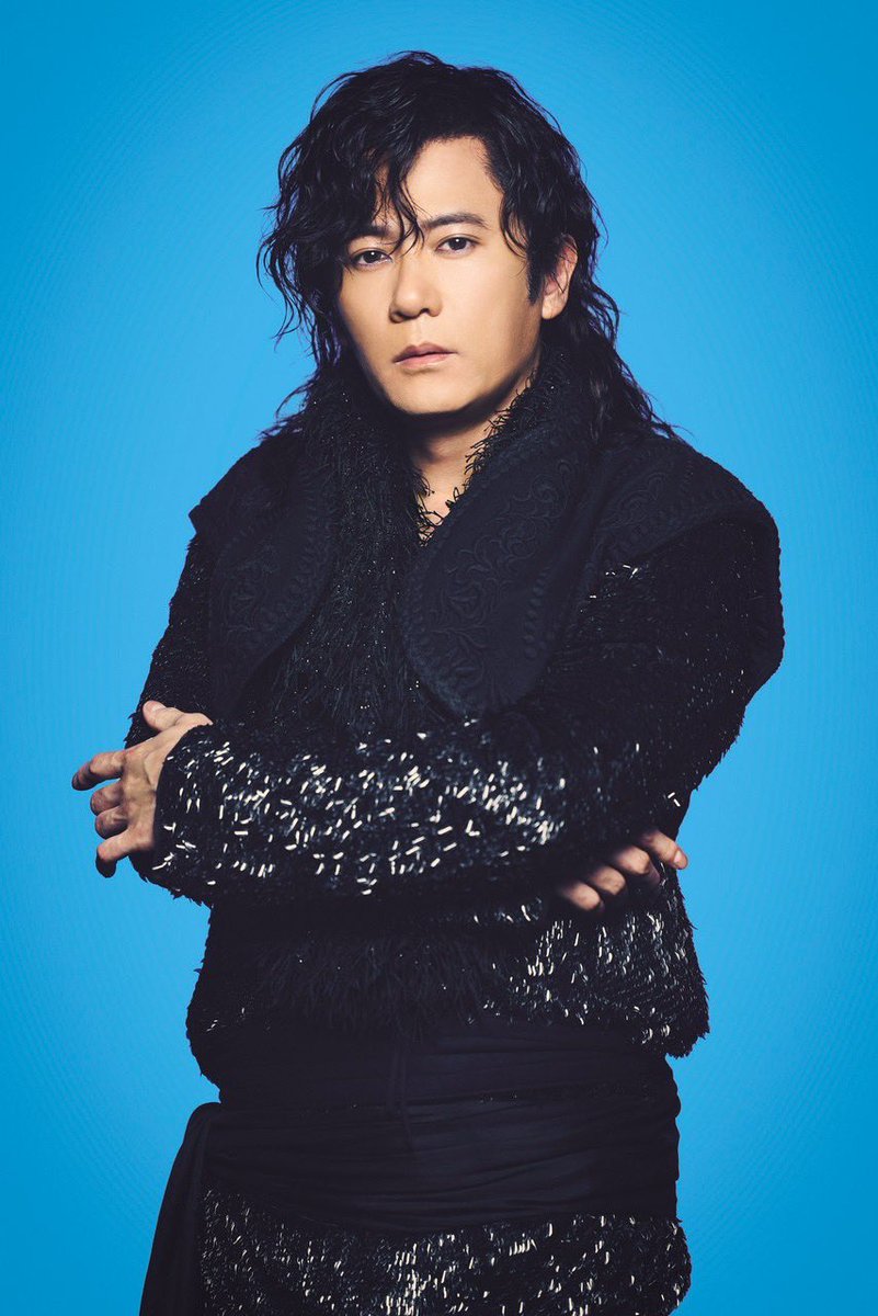 natsu_Enbun's tweet photo. 稲垣吾郎は獣姦カニバリズムOK俳優なんですけど、11〜12月はハリーポッターで忙しくて、来年の舞台はスケベな鳥役で舞台上をフライングする可能性あるので、どっちかっていうと姉畑される危険性ある。
(2枚目3枚目は海外上演で同じ役が演じられた時の写真) https://t.co/9mfZ1Mg1Ib