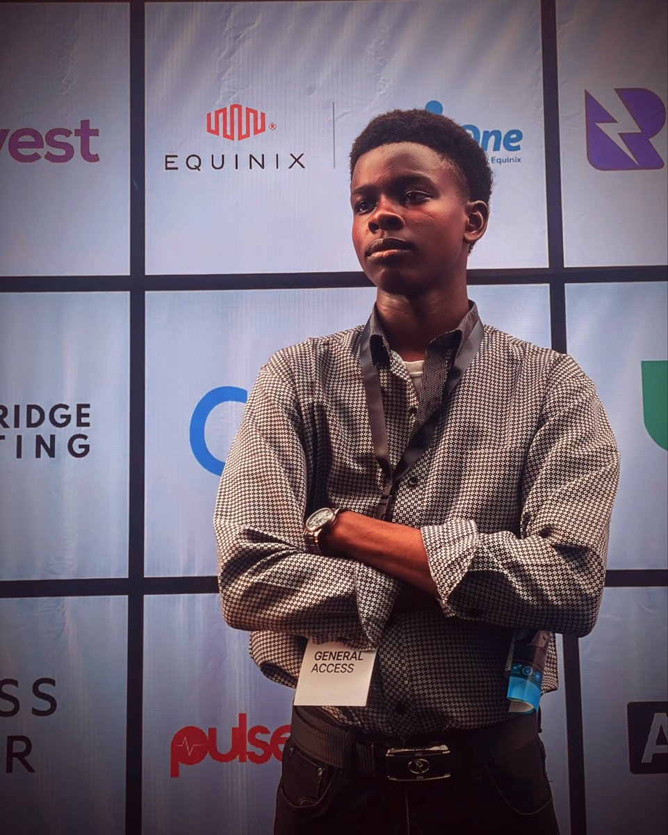 emmannuel_codes's tweet photo. How to land tech Gig 2027🙃 

I can Code – ❌

I can Design – ❌ 

Polished CV– ❌ 

Connection / Networking – ✅

If you’re ready let’s argue on this 😌✌️ https://t.co/TVrT76TIuT