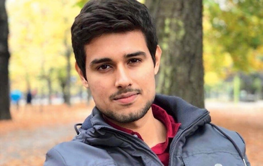 bindass_ladki's tweet photo. They challenged Dhruv Rathee. 🔥

🇮🇳 He came to India
✊ He joined the protest.
💪He challenged the BJP 
✈️ He flew back to London.

And BJP couldn't stop him

THAT'S WHAT A REAL LION LOOKS LIKE. 🦁🔥 https://t.co/tUcpXch61w