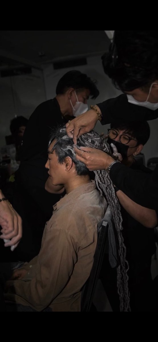 areaPLC's tweet photo. วกกลับไป #BIFW2026
อยู่เป็นเพื่อนพี่ต้อยค่ะ 😆♥️

IG: naga_naga
https://t.co/nJIK0yP2W9

PECK BIFW26 SIAM PARAGON
🦚🦚🦚🦚🦚 🦚 
#SiamParagonBIFW2026xPeck
#เป๊กผลิตโชค
#PeckPalitchoke 
@peckpalit https://t.co/EsOD2U3zlp