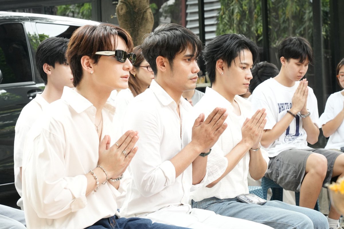 KSSeriesTrend's tweet photo. มุ่งมั่นขนาดนี้ พี่ชัชน้องไนน์ พี่วาต้องพาทั้งสองคนไปได้ไกลแน่ๆๆ

#WriteYouAgain #คริสสิงโต https://t.co/oNIDMkMg7d