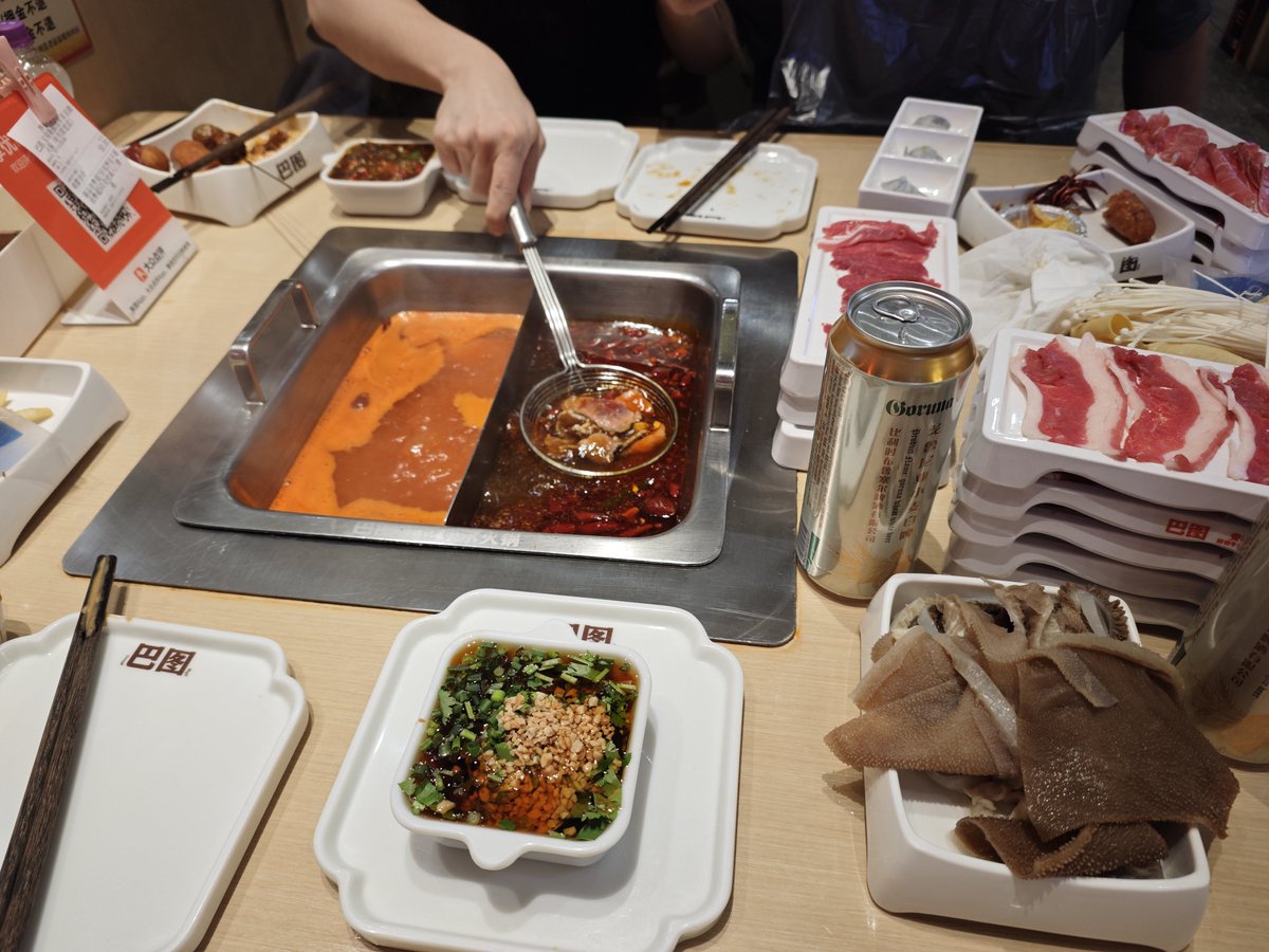 Akar1one's tweet photo. 😋😋😋 https://t.co/OIYodSUwRP