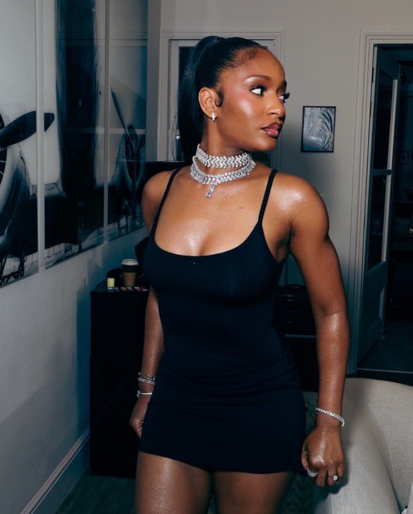 ILAWO1234's tweet photo. Daily dose of Starr gyal ⭐💜🌪️ https://t.co/zmKQPaTxx7