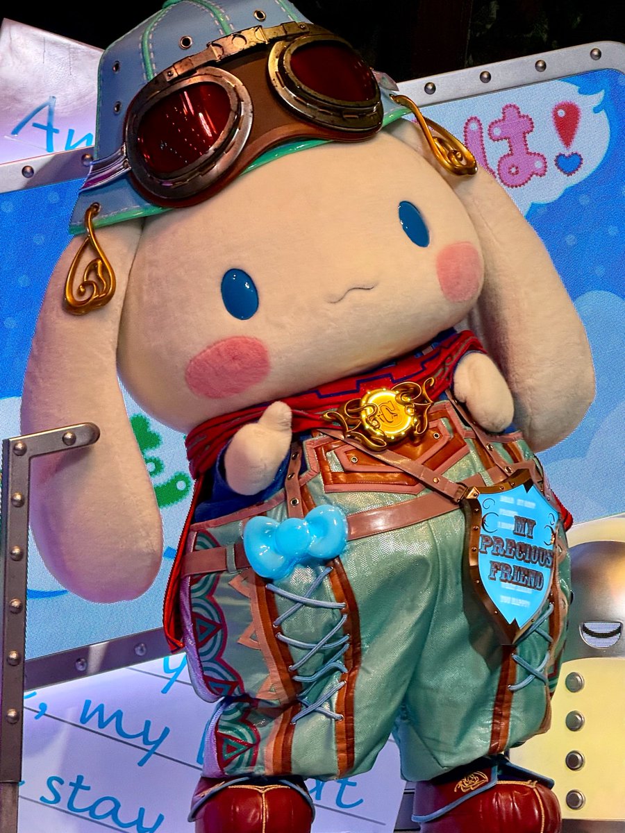 mycinnaverse's tweet photo. #シナモロール
#サンリオピューロランド

立ち見のみんなもみえてるよーー👀✨ https://t.co/Xmxu27W6hF
