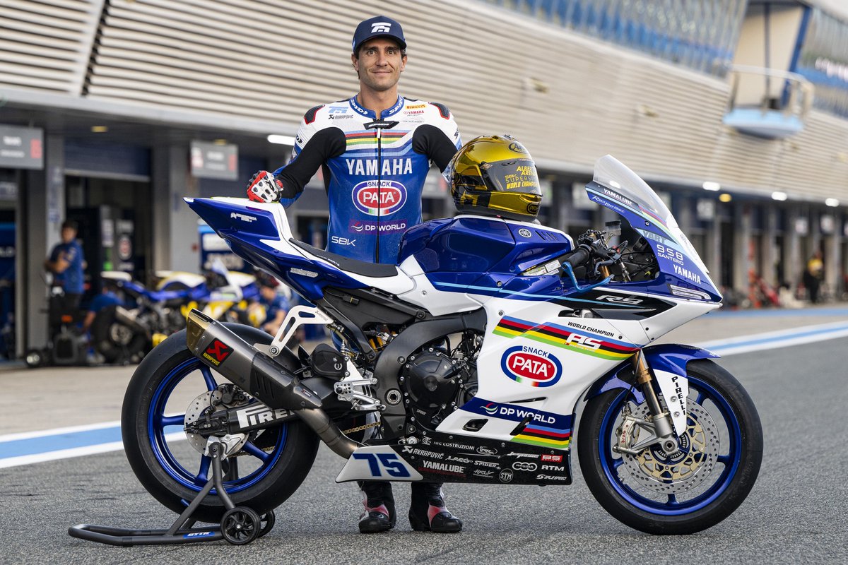 yamaharacingcom's tweet photo. A special livery for World Champion @AlbertArenas75 and the AS BLU CRU Racing team for this weekend’s #WorldSSP races! 🏆 ✨ https://t.co/XFISM9tXgk