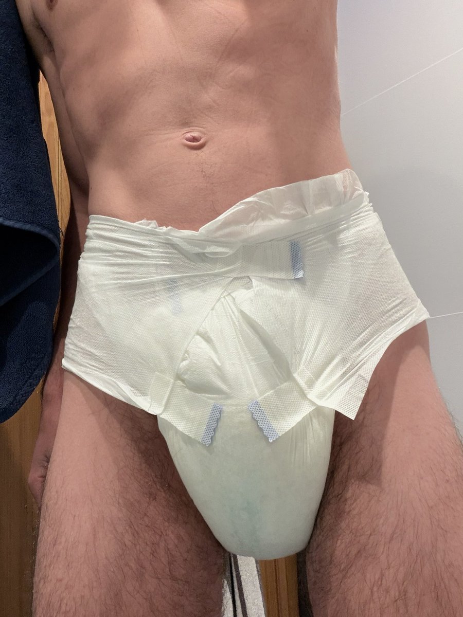 frdiaperboy's tweet photo. Good morning😍❤️❤️♥️♥️#diapergirl #ABDLGIRL #soggydiaper #mess #messeddiaper #abdlboy #poop #messediaper #smelly #asiandiapercuti https://t.co/kBY4EoUe8I