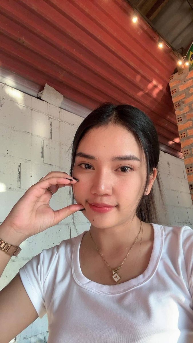 ArthurBearxt8v's tweet photo. 🌺🌺🌼ไม่ต้องลงหลายชิ้นก็ยังได้ลุคผิวดูสดใส🌼🌼🌺
ทาแล้วผิวดูเรียบขึ้นแบบเบา ๆ ไม่ต้องลงหลายชั้น✨
ช่วยบำรุงและดูแลผิวในวันที่ต้องเจอแดด🌤️
อากาศอบอ้าวก็ยังแต่งลุคละมุนได้แบบสบาย ๆ💦

700/1 รวมห้อง

ID 88waa

อ่อนนุช อุดมสุข https://t.co/tUCdXAdwOR