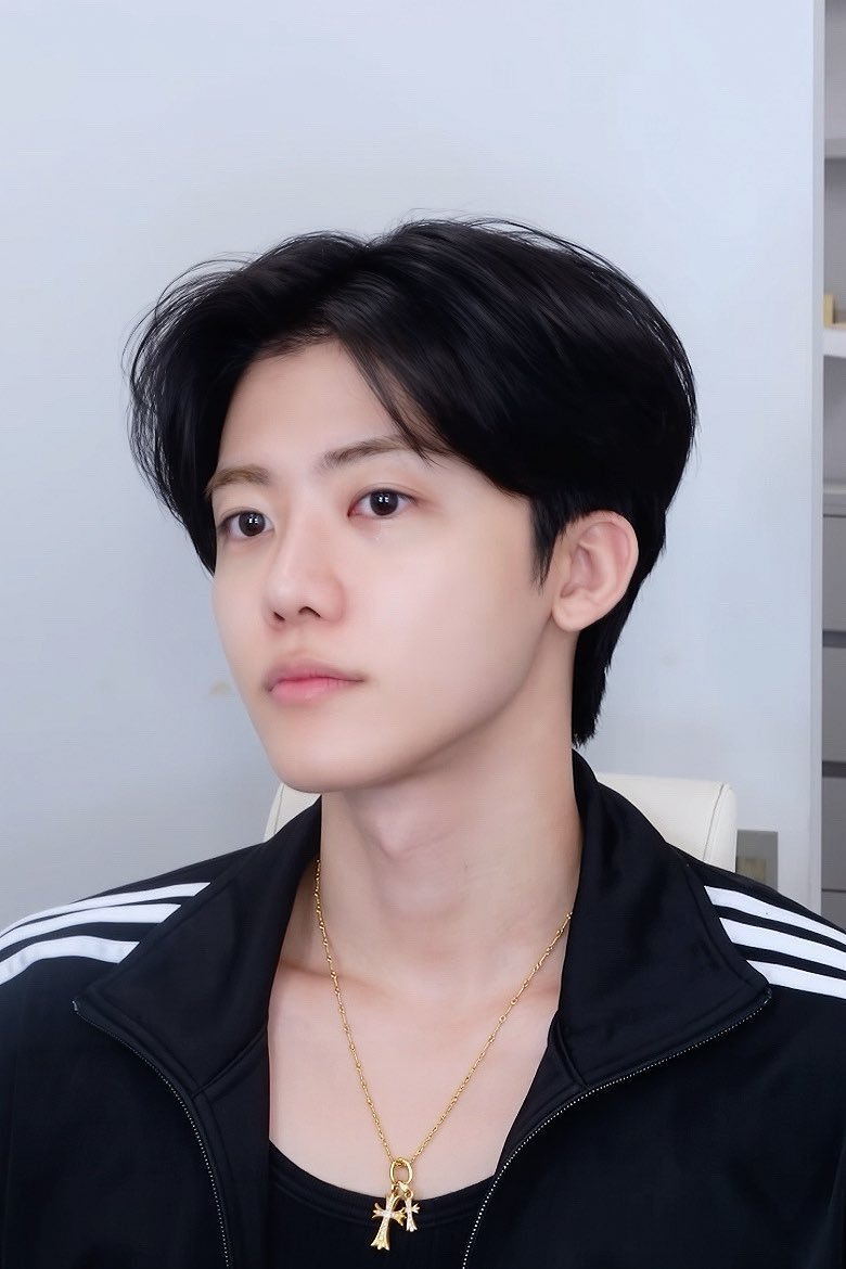 chajaemm's tweet photo. COWO KOREA SAYAA🥰 https://t.co/2BJ6cXCD44