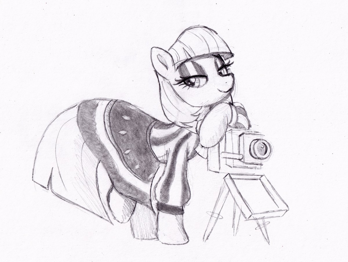 Mizhisha's tweet photo. sketches https://t.co/XSplyGA6cK