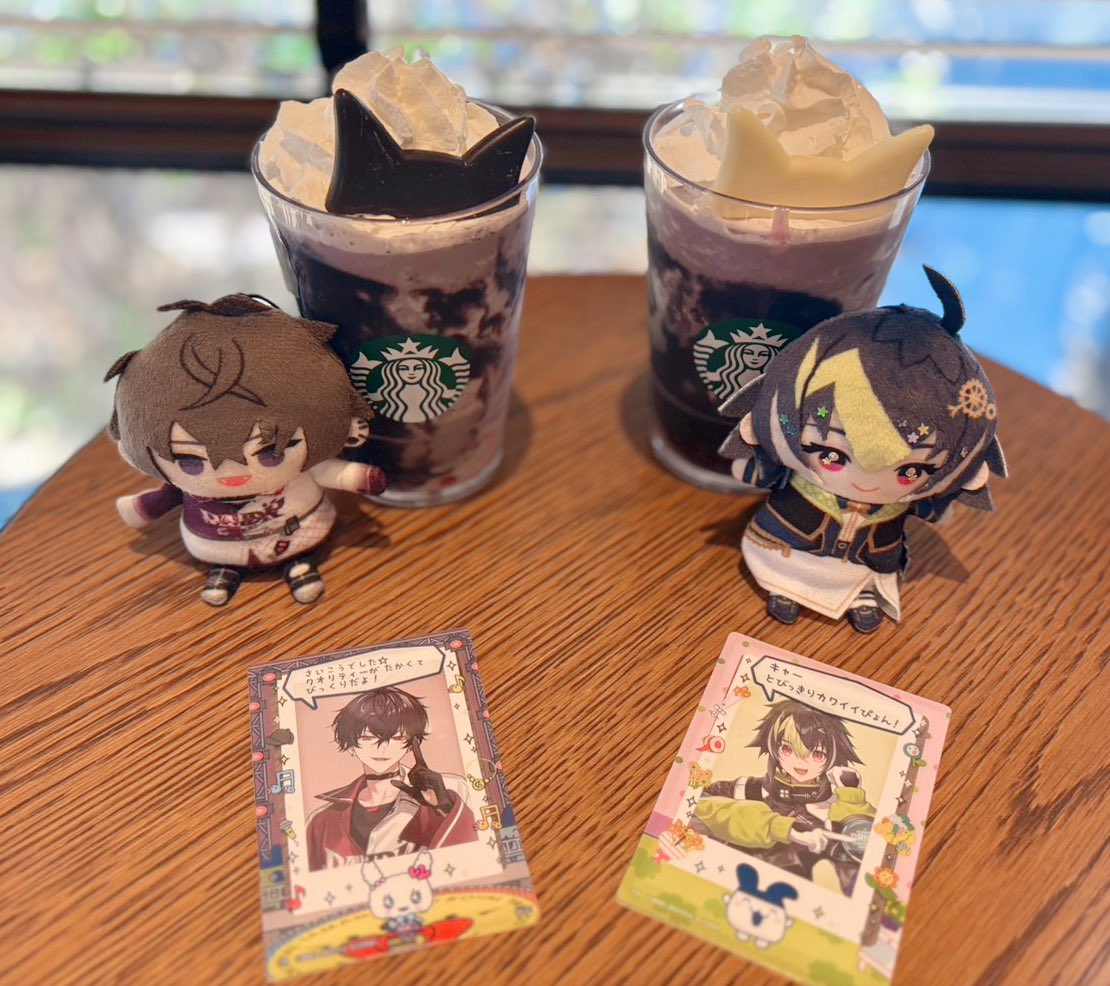 fwfw_tetsu's tweet photo. お友達とスタバの猫ちゃんやってきたᯠ_  ̫  _ᯄ Ⳋ https://t.co/LJF7TNYVND