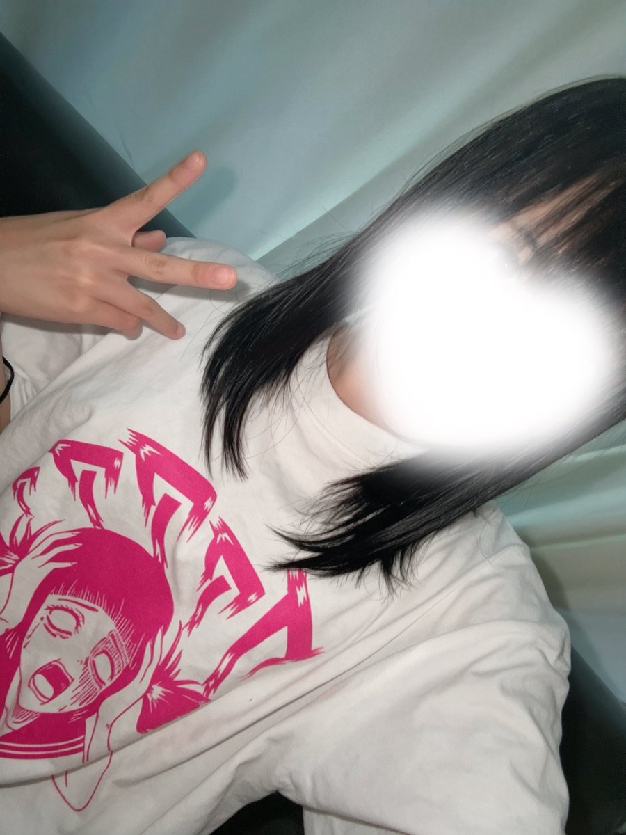 gmpw_a's tweet photo. 本日の出勤コーデ https://t.co/JLCmFZSoAH