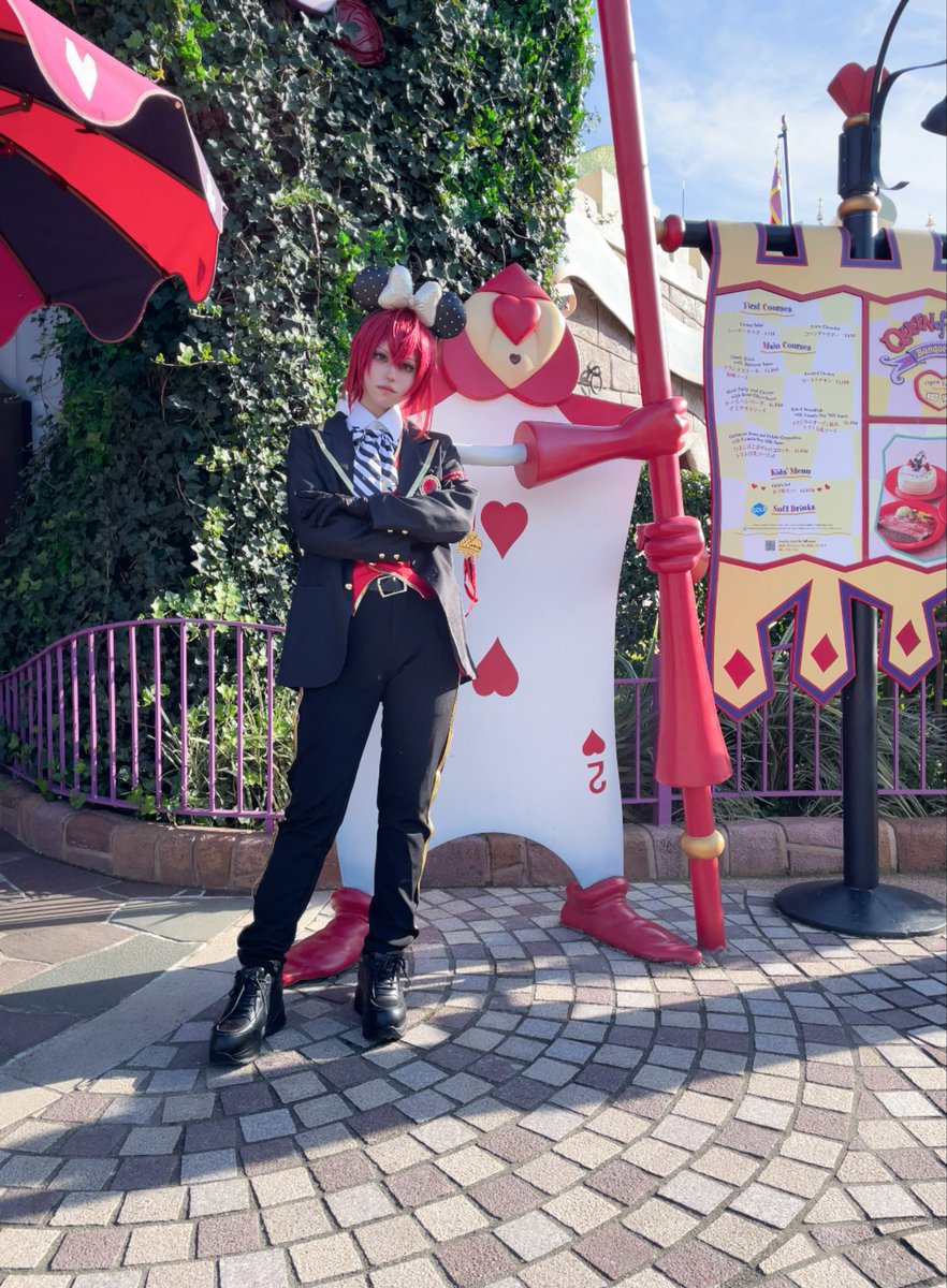 91422ssa's tweet photo. ウキウキ寮長してました、飯食って帰るよん✌️
 #Dハロ仮装ツイステ https://t.co/FLvoX1kEmg