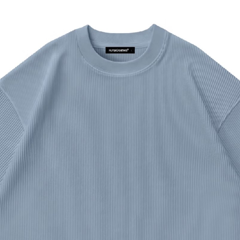 Gemriliant's tweet photo. Definisi kaos polos yang nyaman buat daily. Bahannya tebel, adem, potongan oversized-nya juga dapet banget.  

Yang mau samaan bisa cek di sini ya: https://t.co/Jj7F6c4tPm https://t.co/4tkxyaTvU1