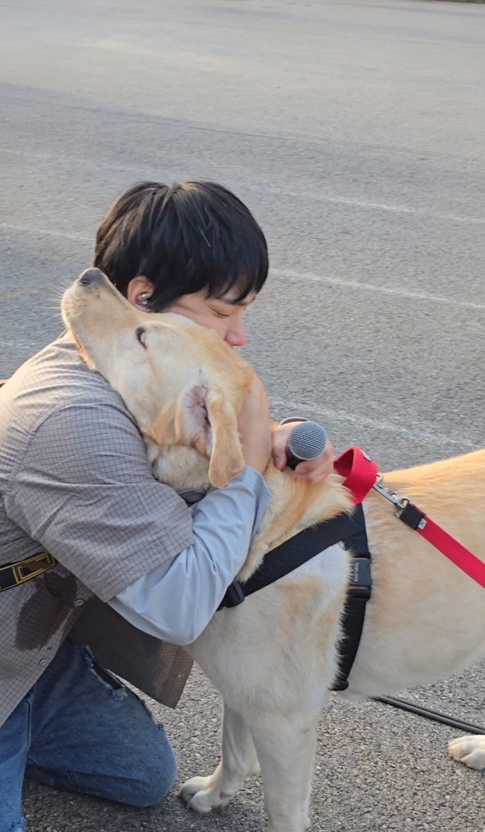 buil__ding's tweet photo. 후움 너무 행복한 사진이야 ♡ 
명지수 ♡ 명재민 https://t.co/COrgMpgyfN