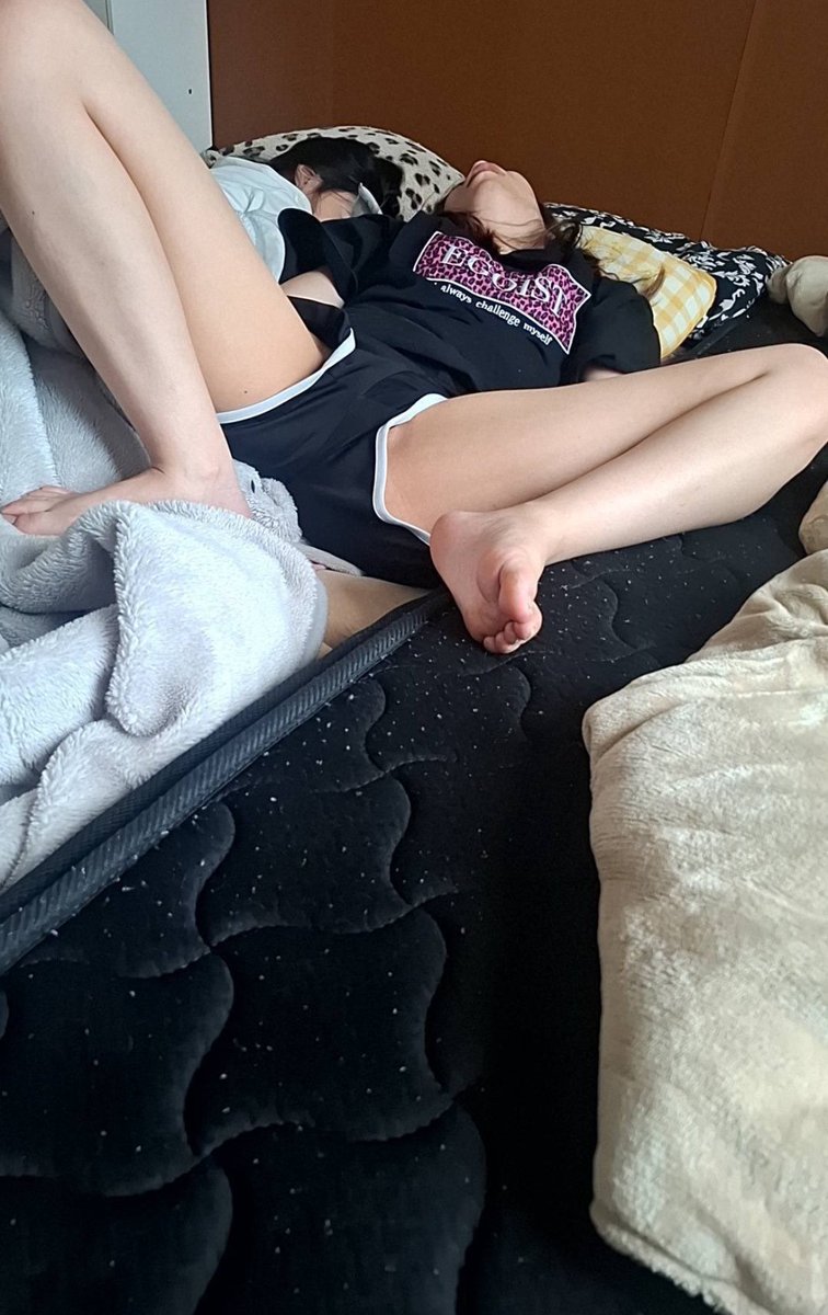 silas2_0's tweet photo. Guy want revenge on “bitch cousin” in town so everyone treat her right

#exposed #hoe #sleep #cousin #incest #trade #bi #dmme https://t.co/M3vxMCh4P9