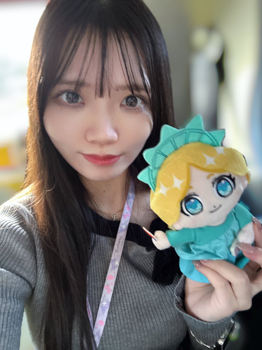 Tanuchan89's tweet photo. 【お知らせ🐧💭】 #PR 
 
💜 10月18日(日)📍鹿児島県
💜 #パーラーニューヨーク出水店 さま
💜‼️抽選9:40～‼️

何気に相性が良い店舗さまへ🙇‍♀️🫶🏻
常連さんも素敵な方々ばっかりだし、いつもお世話になってる店舗さまでありがたい( T𖥦T )
鹿児島はまだまだ暑そうだけど、朝からよろしくお願いします🙏 https://t.co/7e5Cb7Uuu8