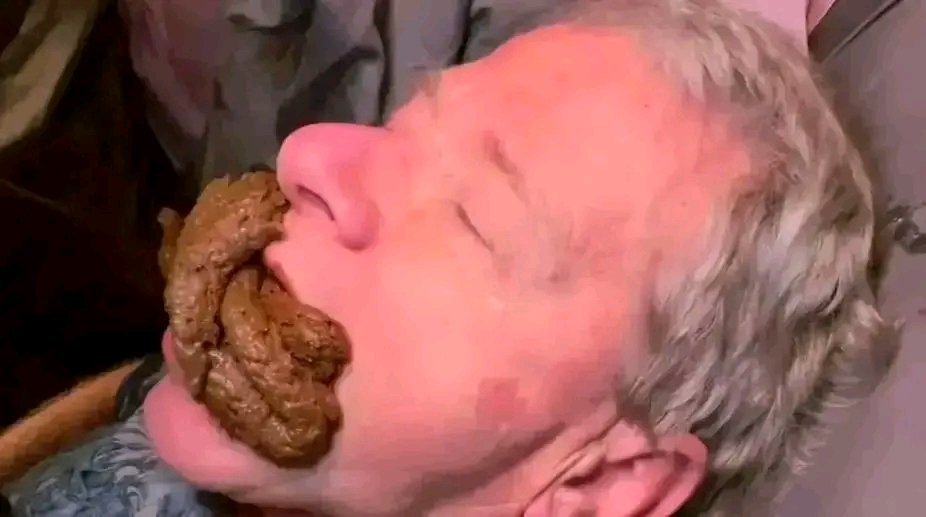 wolfvarineisbck's tweet photo. @crushmarxismnow Poopp + Whiites = POOPites 💩🐷🤢 https://t.co/ESg0QFhm8u