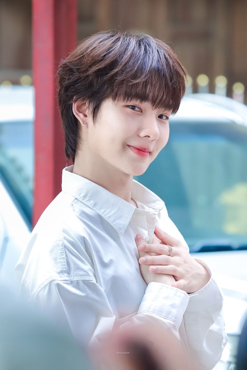 babymeowyjw's tweet photo. อาจจะแหวนตะปูของชีอันนี้ม้ายนะ 

˗ˏˋ #nampingster ♡ https://t.co/RlZ0tboNpI