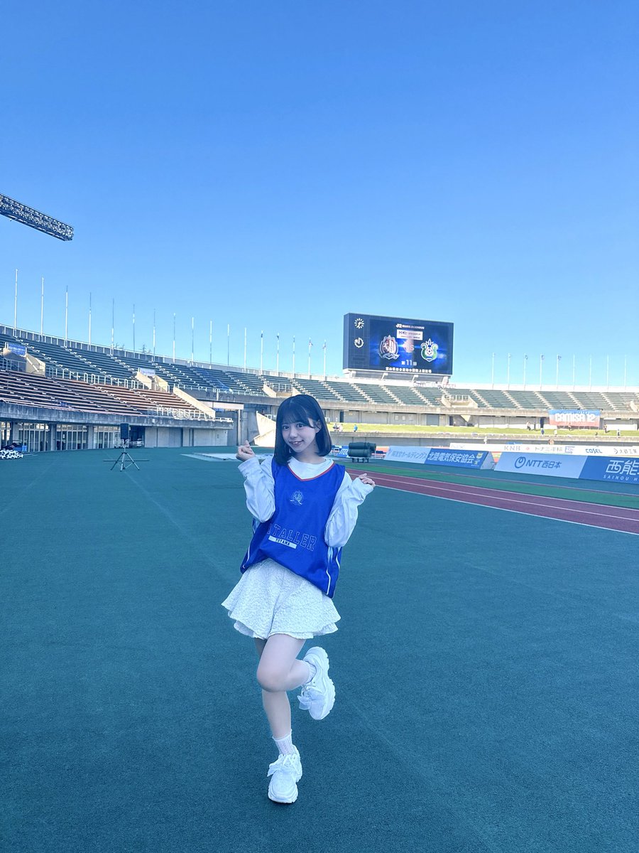 minami_aoi34's tweet photo. ピンチヒッターKスタジオ
温かく盛り上げてくださった皆さん
ありがとうございました⚽️💙❕

このあとは高岡から
カターレ富山に全力エールを送ります📣🔥

勝利を願って…！！✊🏻✨

#カターレ富山
#ほくりくアイドル部 https://t.co/LrstTJDftm