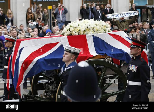 JaneSim66's tweet photo. THIS, illustrates where we are at present.

You are banned from flying your own flag at home, but they are happy to drape one over your coffin, if you die in a needless war. https://t.co/5uRyBo2s3c