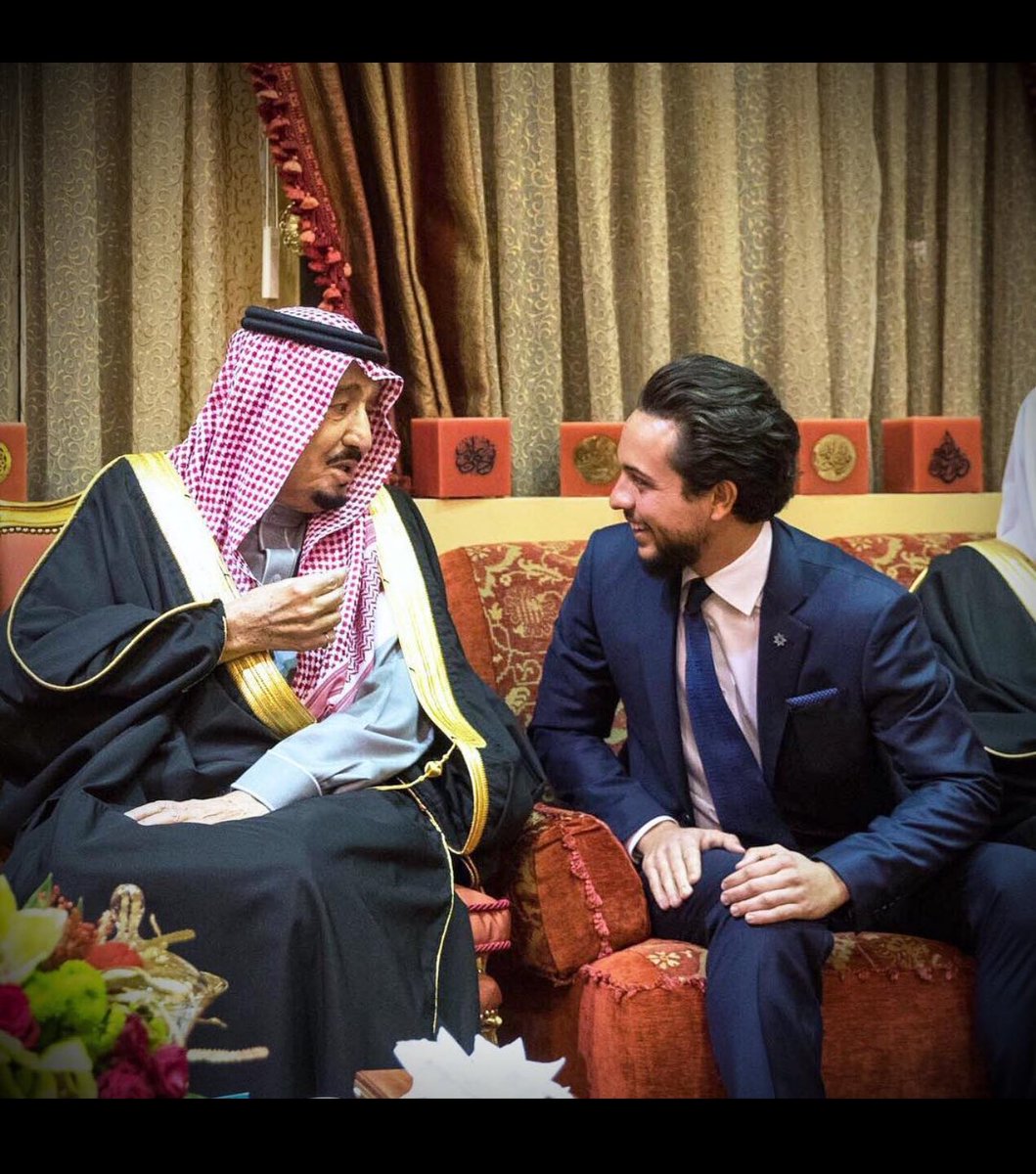 MalkMhajr83805's tweet photo. طاب يومكم. 

🇯🇴🫶🏻🇸🇦. 

#طويق_والنشمي https://t.co/BpfswNzuQy