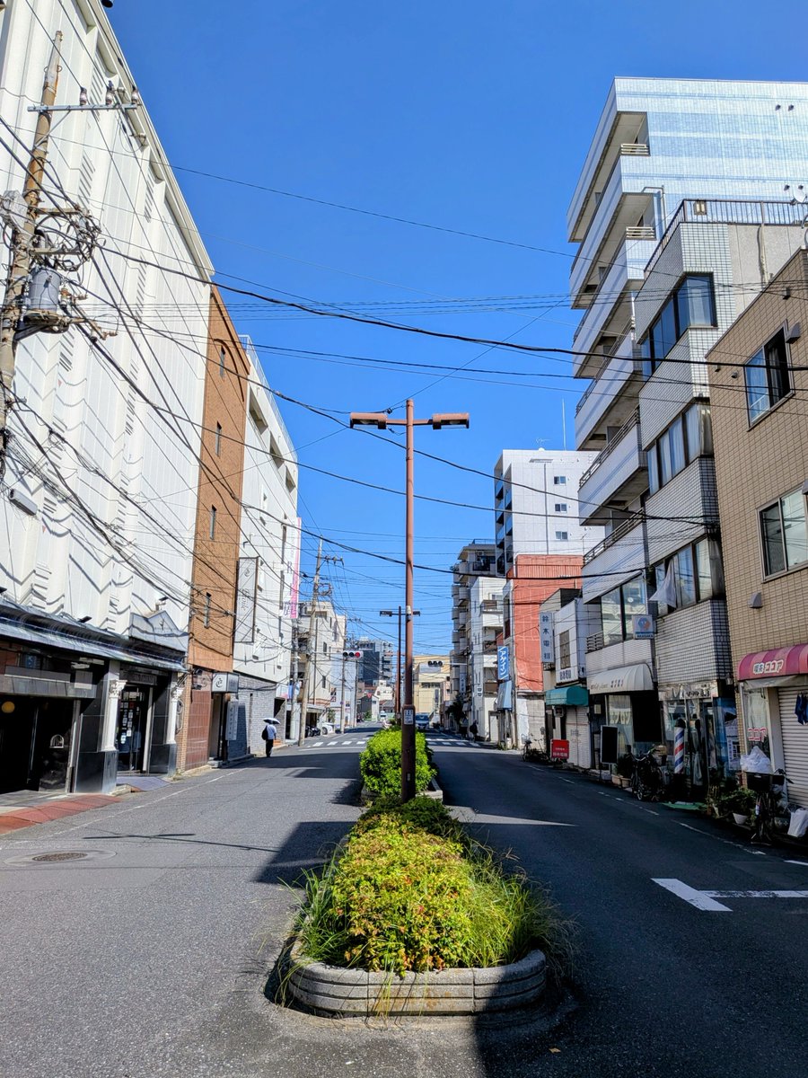 jichi174's tweet photo. 前日夜から愚息の調子がおかしいので→予防会へ💉
口開けキャンセルなんてできないから外出デートコースに変更✨
千束オキニRちゃんと下町を散策☺️
私服! へそ出しルック!!🤩
ウエスト細くてカッコ良過ぎ!!😍
鰻とあんみつ食べました😋
「あ〜んして💕」
🤣🤣🤣
彼女感満載のデートありがとう🫶💞
↓ https://t.co/Z83LQVeXmh