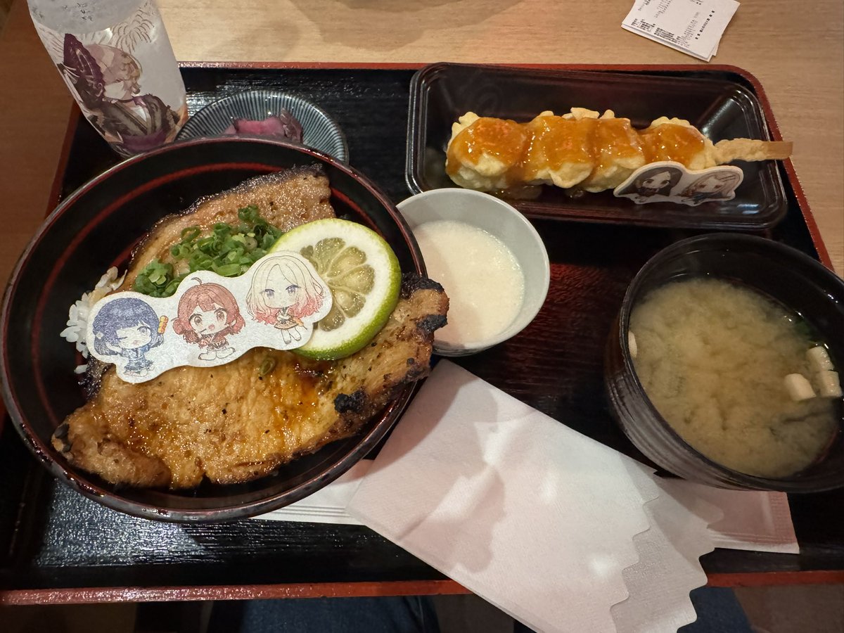 yuutyon159's tweet photo. 祭りの湯へ戻りコラボフードを食う（今日初食事） https://t.co/CJJikHVE5H