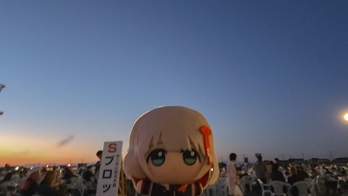 rroossyypp's tweet photo. 昼花火が終わって、とうとう始まる！
#筑西市シャニマスコラボ https://t.co/FfqCvnSs7u
