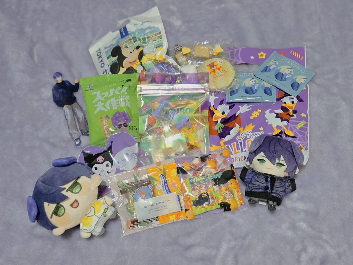 mkmk_243's tweet photo. お菓子もたーーーくさんꯁꯧꯁꯧꯁꯧ https://t.co/DsWYzfMhdH