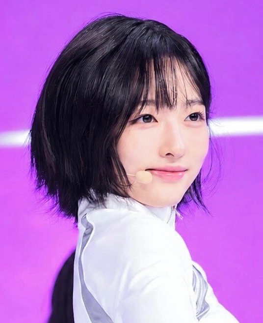 hamvvOo's tweet photo. 그래서 어느쪽이 보라인데? https://t.co/cEFDTKv06H