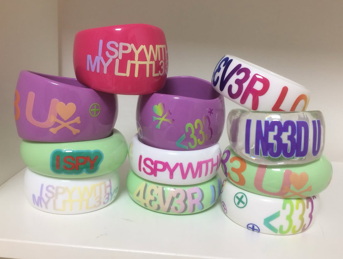 404flux's tweet photo. edit** some of the other bangles were designed by @/yjyounggyeoung !! 
🩶https://t.co/MzdQTMtGGk https://t.co/96PJuomCEJ