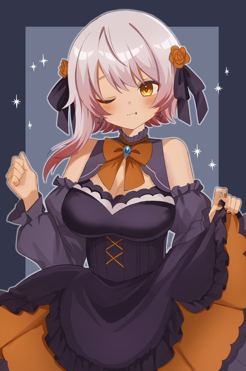 Saviisenpaii's tweet photo. It's almost Halloween I'm so excited! https://t.co/m0moNyIrAg