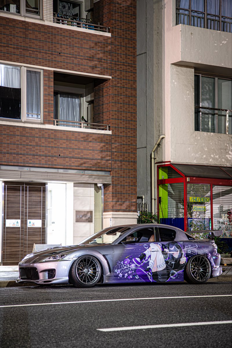 Moro8Kei1's tweet photo. 🫧ご報告🫧

｢こんちゃ〜🫧｣

RX-8も にじさんじ所属、小清水 透 さんの痛車になりました！

メインテーマは｢ W / X / Y ｣
都内の夜景に映えるようなデザインをしてみました！

#にじさんじ
#泡色模様
#しーちゃんみてみてっ

↓お世話になった方々↓ https://t.co/t1QVntloTi