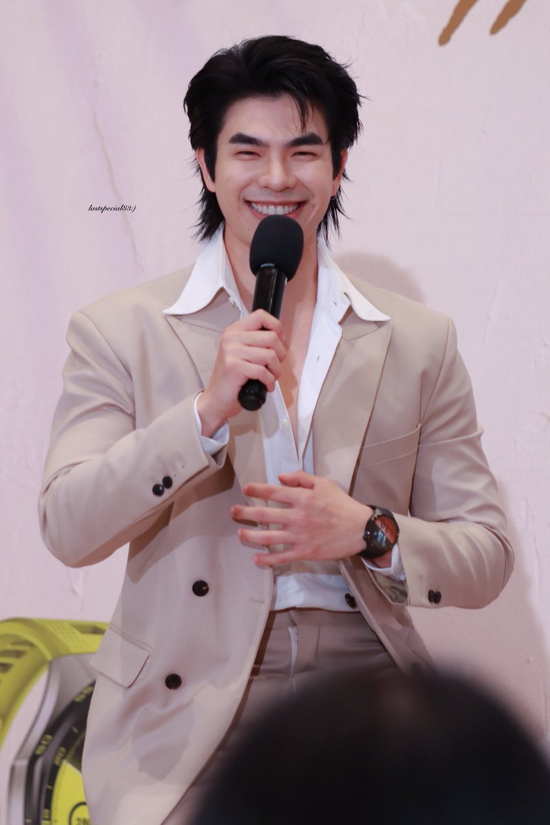 lastspecial83's tweet photo. คะแนนเต็ม 100 ต้องได้ 99💚

#HUAWEIWatchGT7xMilePhakphum 
@milephakphum •̀ •́ #MilePhakphum https://t.co/MeGBwXgYgn
